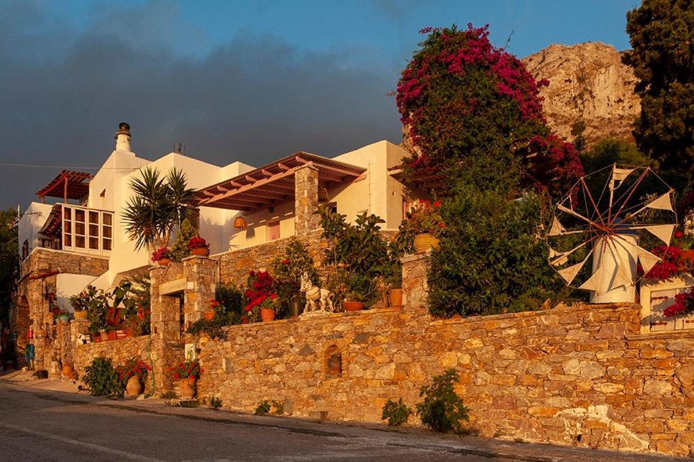 Pagali Hotel Ormos Aigialis Exterior foto